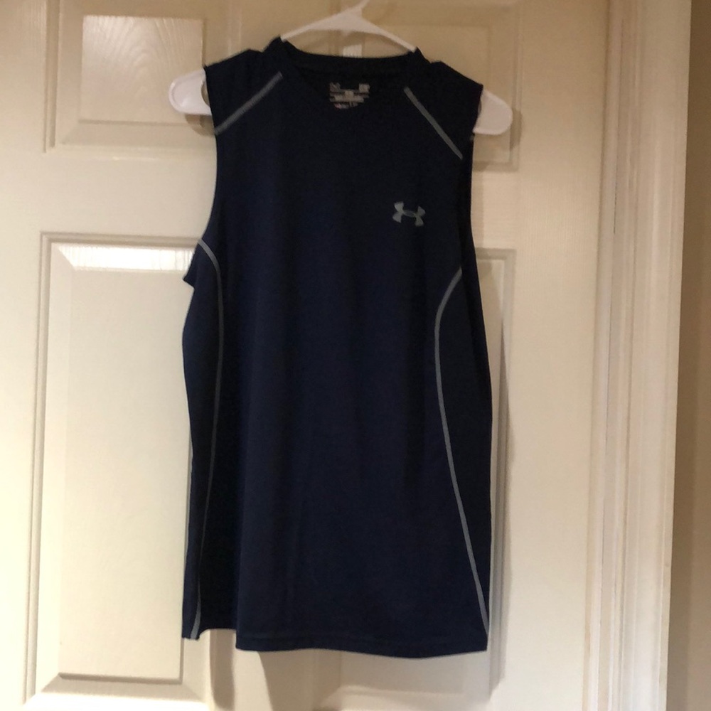 Under Armour fitted small sleeveless